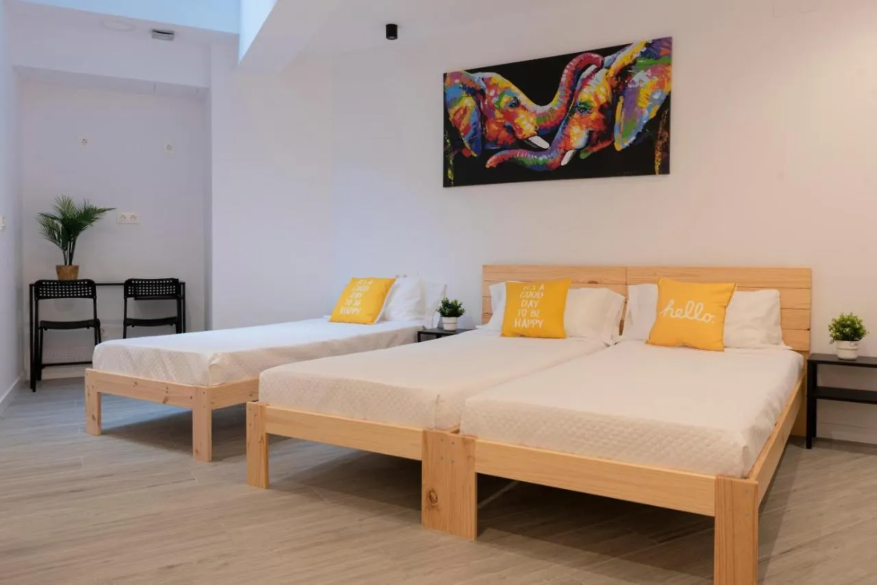 Bilbao Rooms & Kitchen Zorroza